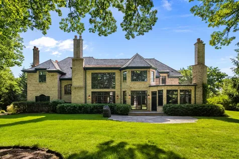 1920 Merritt Lane Lake Forest IL 60045