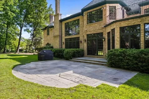 1920 Merritt Lane Lake Forest IL 60045