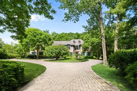 1920 Merritt Lane Lake Forest IL 60045