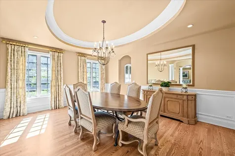 1920 Merritt Lane Lake Forest IL 60045