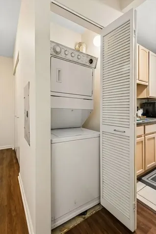 630 North State Street Chicago IL 60654
