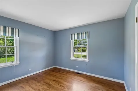 1436 Arbor Vitae Road Deerfield IL 60015