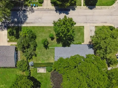 1436 Arbor Vitae Road Deerfield IL 60015