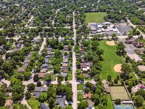 1436 Arbor Vitae Road Deerfield IL 60015