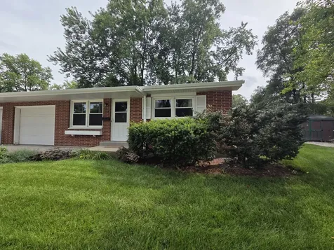 426 Fisk Avenue Dekalb IL 60115