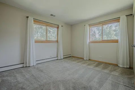 23313 West Hillcrest Drive Lake Zurich IL 60047