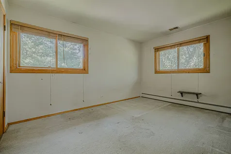 23313 West Hillcrest Drive Lake Zurich IL 60047