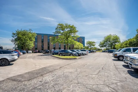 10700 West Higgins Road Rosemont IL 60018