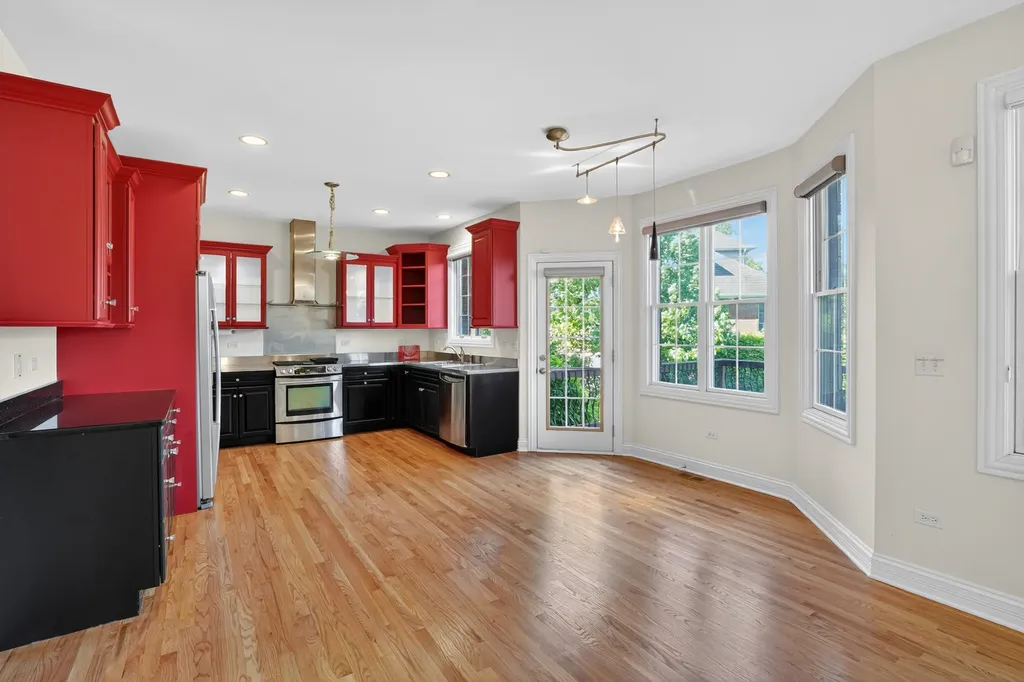 1212 Connamara Court Westmont IL 60559