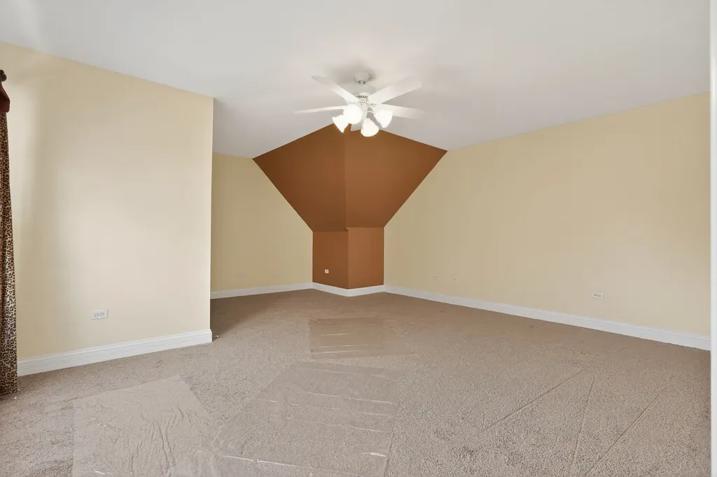 1212 Connamara Court Westmont IL 60559