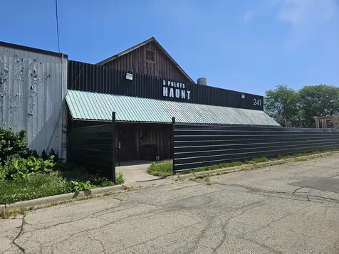243 Roosevelt Road West Chicago IL 60185