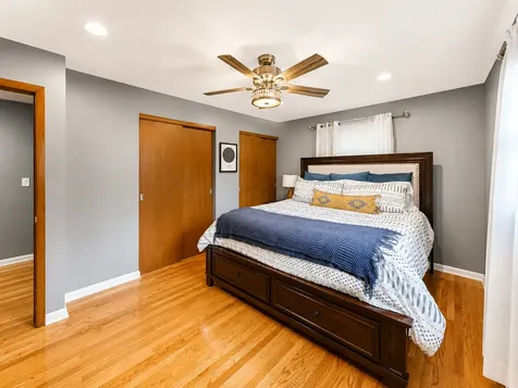 476 Raupp Boulevard Buffalo Grove IL 60089