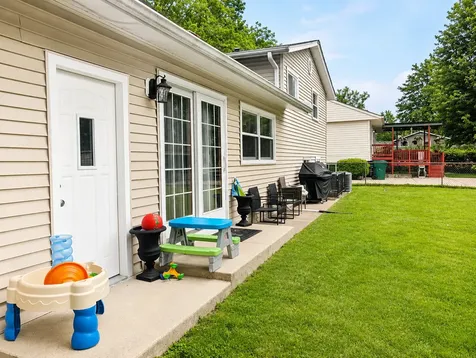 476 Raupp Boulevard Buffalo Grove IL 60089