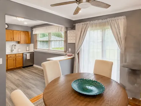 476 Raupp Boulevard Buffalo Grove IL 60089