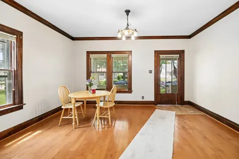 984 South Poplar Avenue Kankakee IL 60901