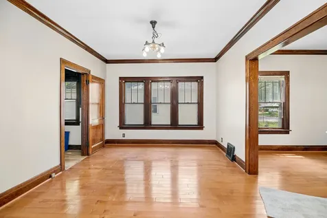 984 South Poplar Avenue Kankakee IL 60901