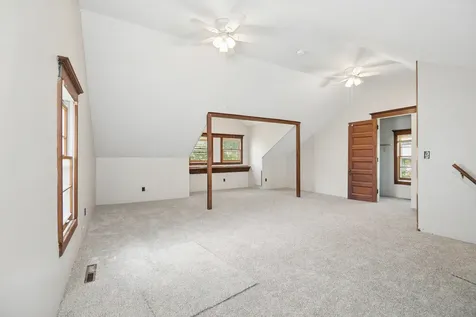 984 South Poplar Avenue Kankakee IL 60901