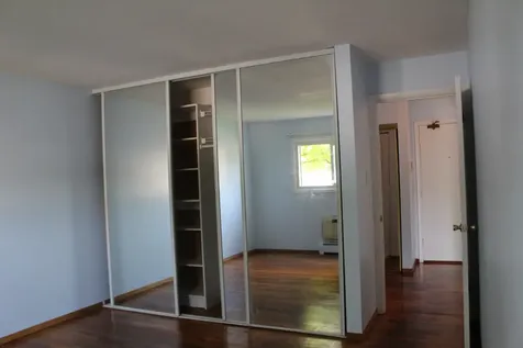 8872 Jody Lane Des Plaines IL 60016