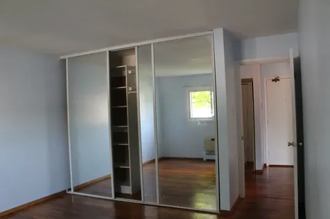 8872 Jody Lane Des Plaines IL 60016