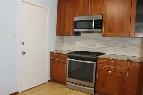 8872 Jody Lane Des Plaines IL 60016