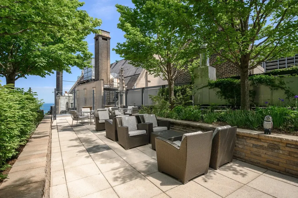 60 East Monroe Street Chicago IL 60603