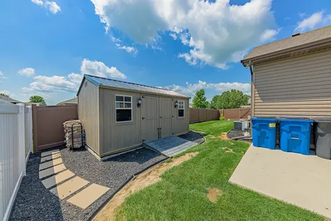 2035 Brook Stone Drive Bourbonnais IL 60914