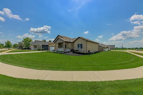 2035 Brook Stone Drive Bourbonnais IL 60914