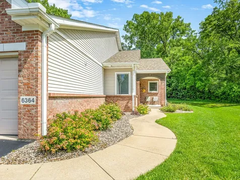 6364 Parks Edge Drive Loves Park IL 61111