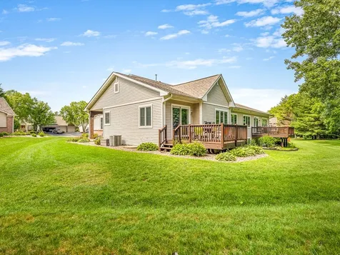 6364 Parks Edge Drive Loves Park IL 61111