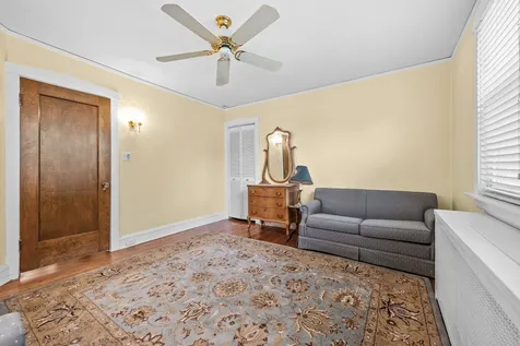 2746 Reese Avenue Evanston IL 60201