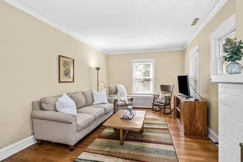 2746 Reese Avenue Evanston IL 60201
