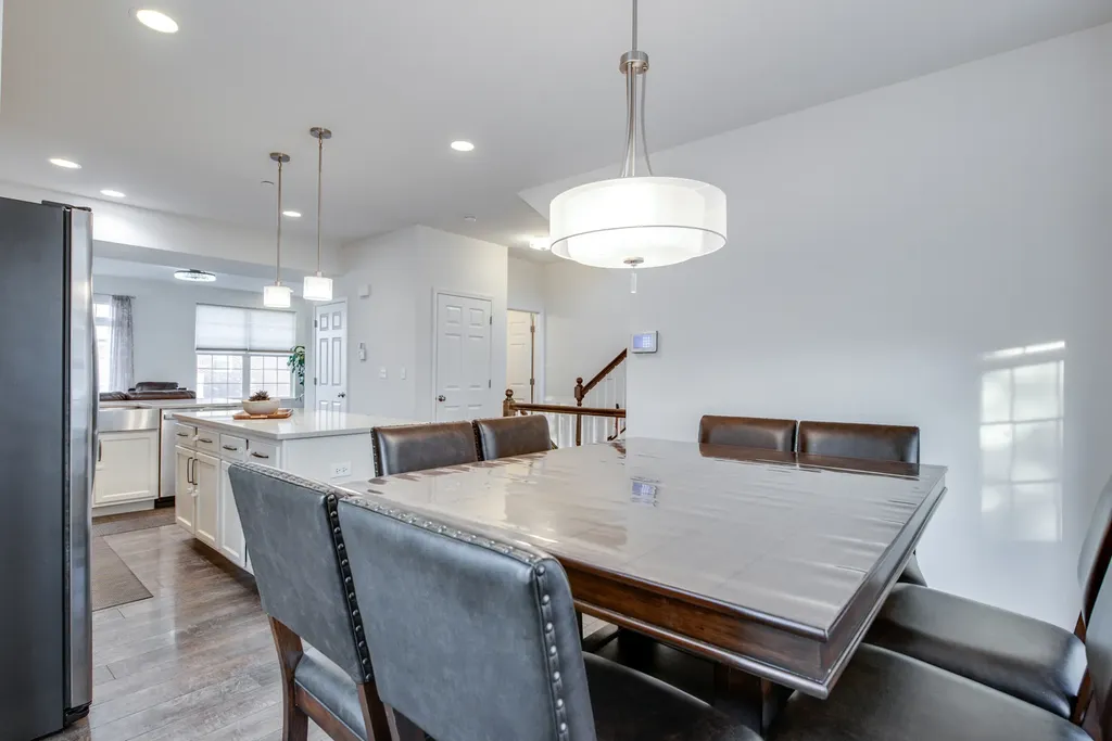 4477 Monroe Court Naperville IL 60564
