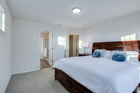 4477 Monroe Court Naperville IL 60564