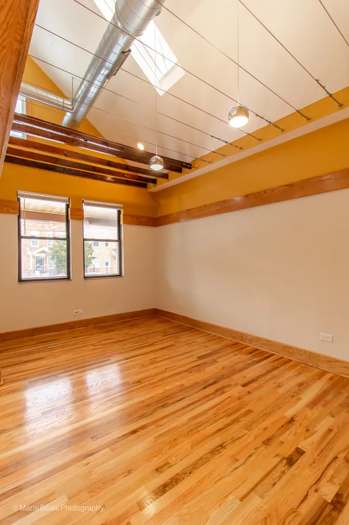 6334 South Saint Lawrence Avenue Chicago IL 60637