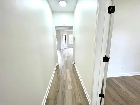 5623 South Prairie Avenue Chicago IL 60637