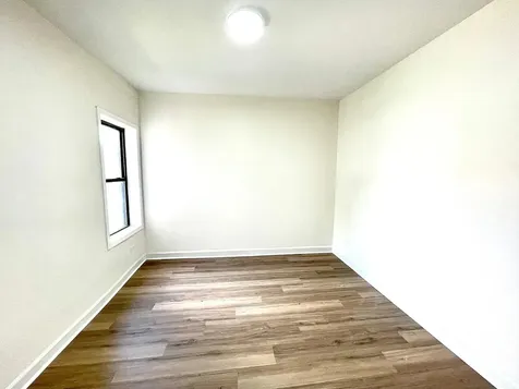 5623 South Prairie Avenue Chicago IL 60637