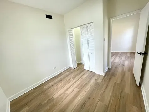 5623 South Prairie Avenue Chicago IL 60637