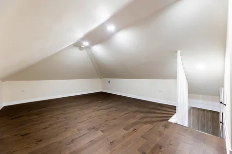 5535 South Fairfield Avenue Chicago IL 60629