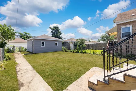 5535 South Fairfield Avenue Chicago IL 60629