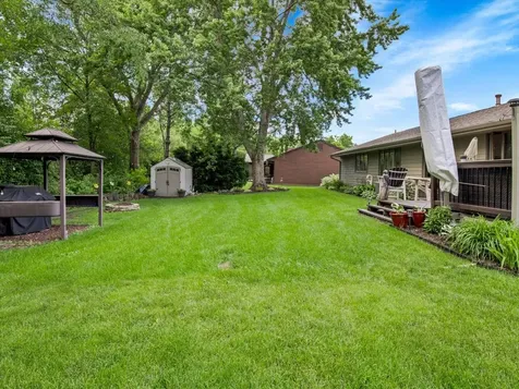 1441 Ramsey Close Rockford IL 61107