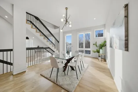 4256 West Belmont Avenue Chicago IL 60641