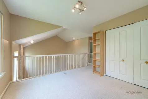 2207 Seaver Lane Hoffman Estates IL 60169