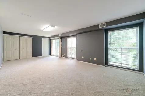 2207 Seaver Lane Hoffman Estates IL 60169