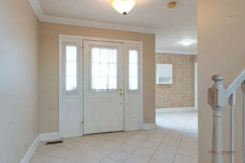 2207 Seaver Lane Hoffman Estates IL 60169