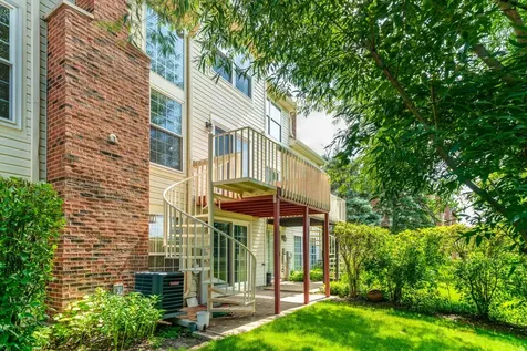 2207 Seaver Lane Hoffman Estates IL 60169