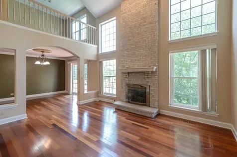 2207 Seaver Lane Hoffman Estates IL 60169