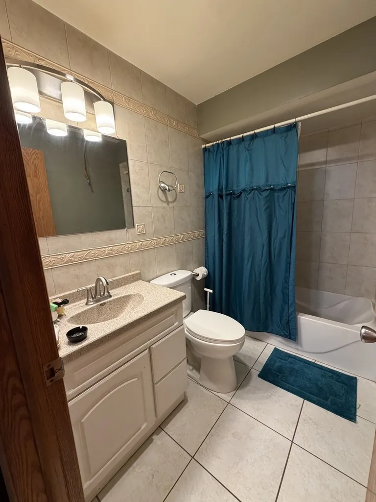 6313 South Oak Park Avenue Chicago IL 60638