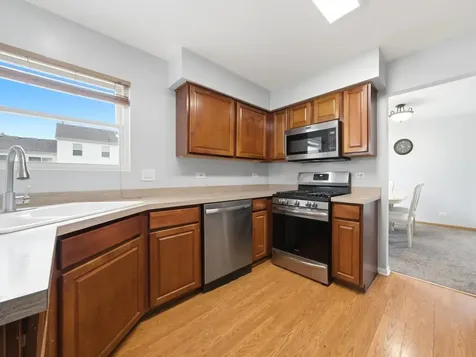 601 Greystone Lane Bolingbrook IL 60440