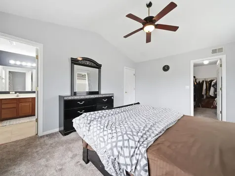 601 Greystone Lane Bolingbrook IL 60440