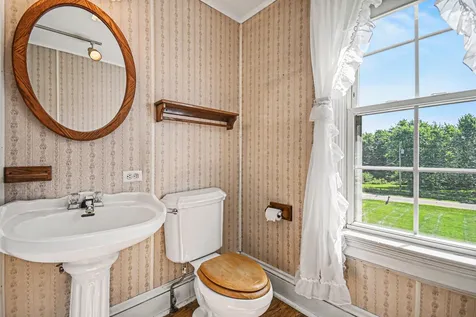 28548 South Cottage Grove Avenue Beecher IL 60401